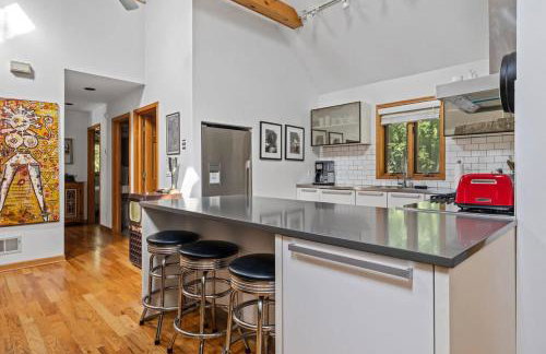 Casa Azur by Juniper Holiday + Home - Photo 13