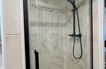 T2 rénové à 15 min de Lyon - Foto 10