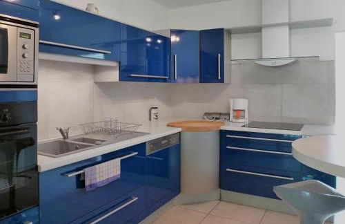 Holiday Home in Puymeras With Garden - Foto 12