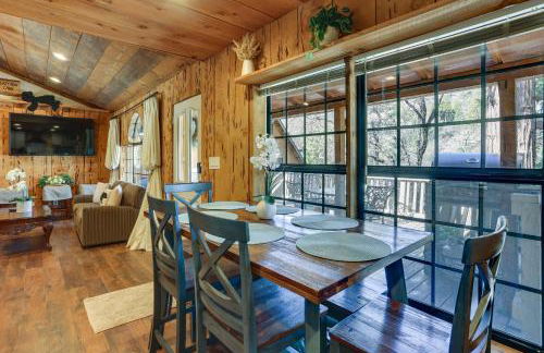 9 Mi to Bass Lake Cabin with Fire Pit in Wishon! - Foto 11