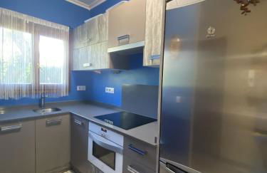 Townhouse in Las Rotas - Foto 13