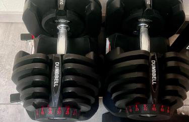 Modern attic apartment with pool view AC and gym - Foto 18