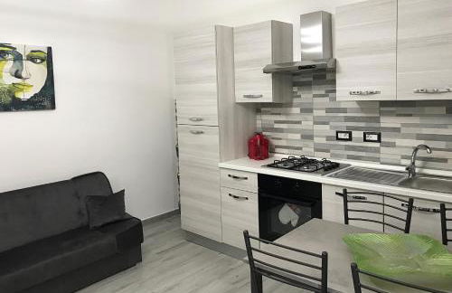 Nel borgo di Capri Leone - Foto 9