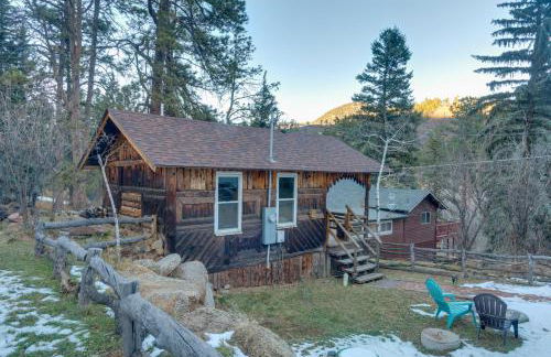 Rustic Log Cabin with Studio about 5 Mi to Pikes Peak! - Foto 32