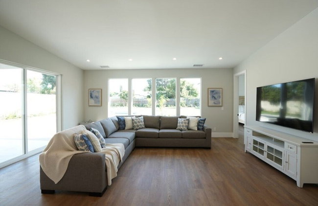 Beautiful Home with 4 bedroom, 2 bathrooms-full amenities - Foto 58