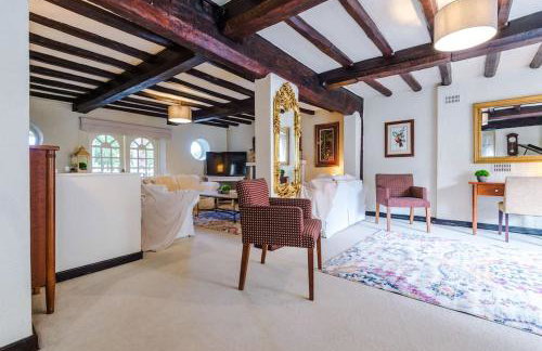 Spacious 5BR Home w/Game Room - Foto 16