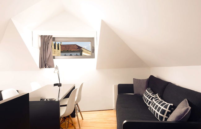 Cathedral Design Apartments - Photo 11