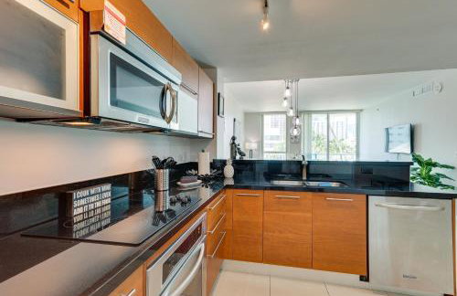 Miami Vacation Rental with Balcony, Pool and Hot Tub! - Foto 10