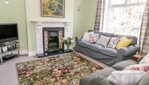 West View Cottage - Photo 2