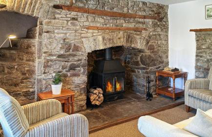 2 Bed in Llangynidr oc-l31914 - Foto 2