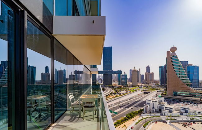 Pristine Cozy One Bedroom Suite - Photo 12