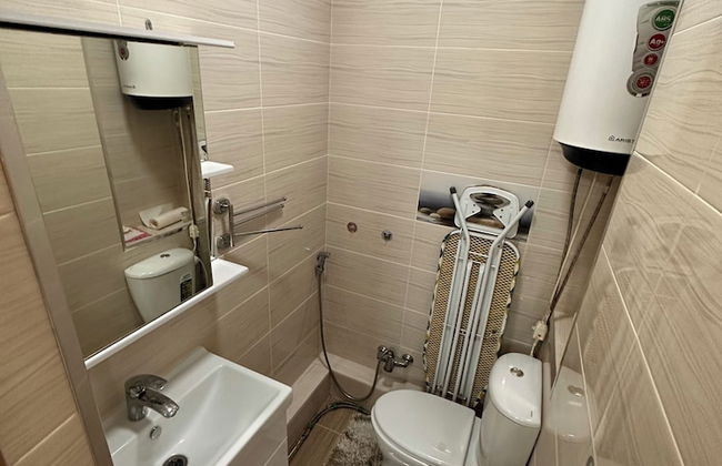 Room for Rent in City Center in Bishkek - Foto 10