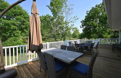 Country Home with Hot Tub Fire Pit for 10 Guests - Foto 30