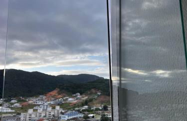 Apartamento completo em Palhoça - Foto 2