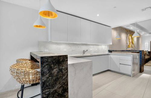 Auberge Blue by Rove Travel Oceanfront with Balcony - Foto 73