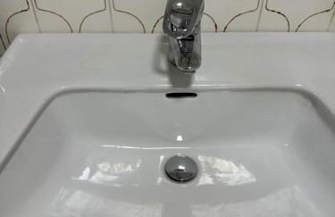 Laras voll ausgestattete Gartenwohnung mit WLAN und TV - Foto 20