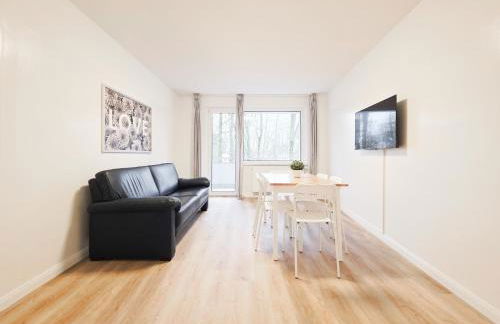 Tolstov Apartments - Monteurwohnung - 2 Schlafzimmer - Wohnzimmer - Küche - Balkon - Waschmaschine - 25 Min zur Messe DUS - Foto 1