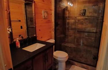 Luxury Mtn Log Home- Sevier Lodge at May Ridge - Foto 7