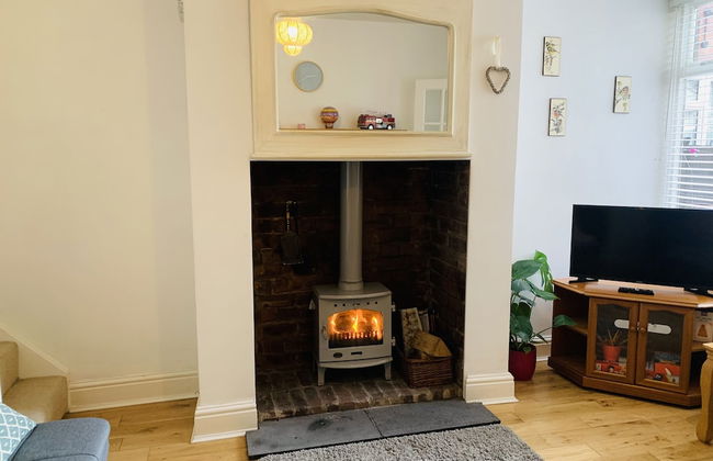 Cosy Cottage Sleeps 6 Suit Families, Contractors, Couples - Photo 15