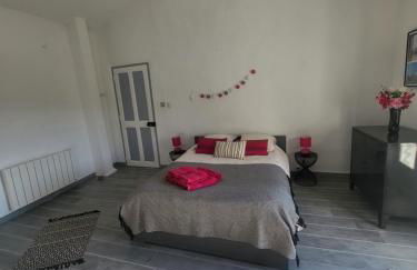 Les Pagnons - Foto 13