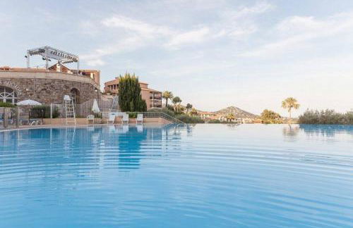 Dans un cadre d'exception, Vue mer panoramique à Agay Côte d'Azur, Village Vacances Cap Esterel, 2 chambres, avec jardin, golf, climatisation, Wifi, 5 piscines - Foto 9