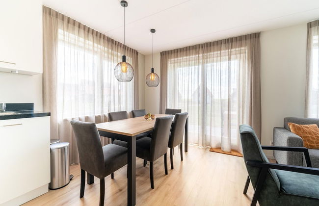 Your Coastal Retreat With Pool - Foto 27