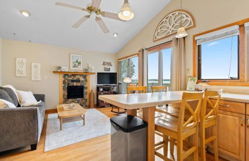 Sunset Shores - Lakeside Cabin #1 by Simple Life Rentals - Foto 14