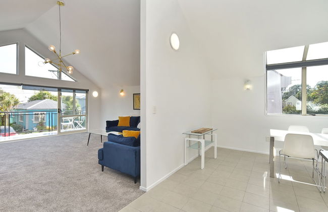 Moa Place - Christchurch Holiday Homes - Photo 35