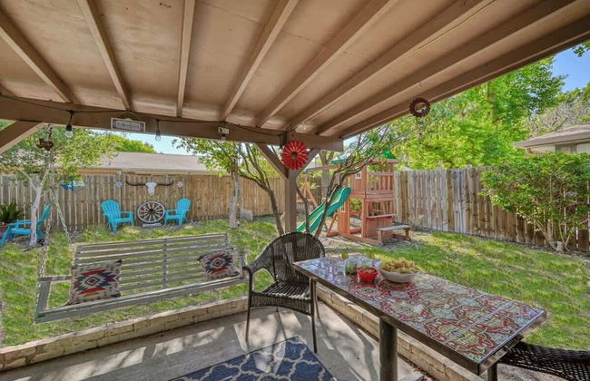 Kerrville Hidden Gem With Firepit and Grill - Great Location - Foto 23