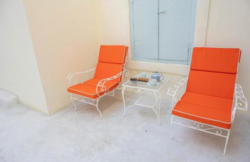 Poros Chic Seaside Neo-Classical Apartment with Terrace - Foto 25