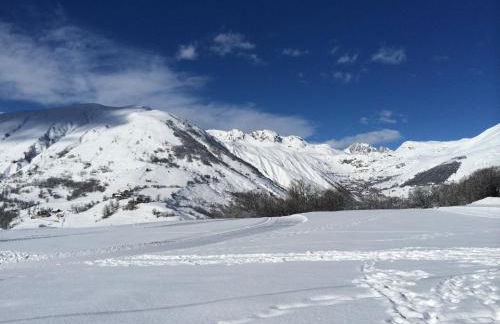 appartement gentiane 4personnes dans gite "la maison d'augustin" classé 3 étoiles,la tour,73530 st jean d'arves - Foto 23