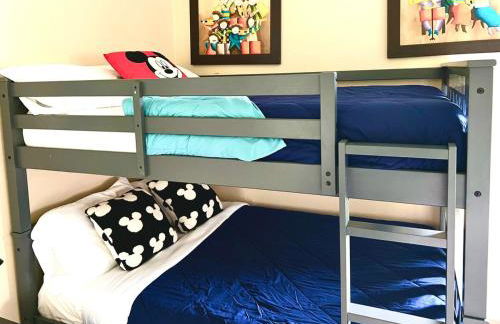 CozyCove near Disney Universal Pool Home Sleeps 10 - Foto 23