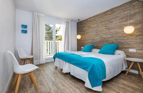 Apartamentos Playa de Canutells - Foto 7