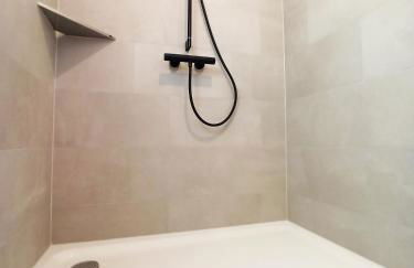 Hochwertige Ferienwohnung in ruhiger Lage mit eigener Terrasse und Parkplatz, nur 7 Gehminuten zum Strand entfernt - hoher Schlafkomfort dank Boxspringbett - Foto 17