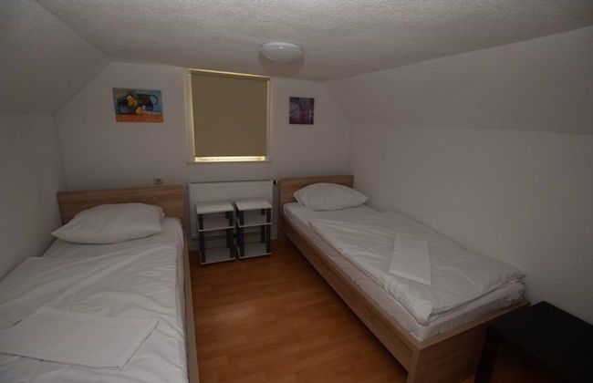 AB Apartment 27 - Photo 4