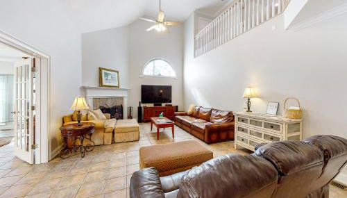 Beautiful home with modern conveniences - close to the beach, dogs welcome - Foto 4