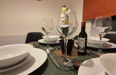 Cambridge Stylish Hot Tub Stay Sleeps 10 - Foto 29