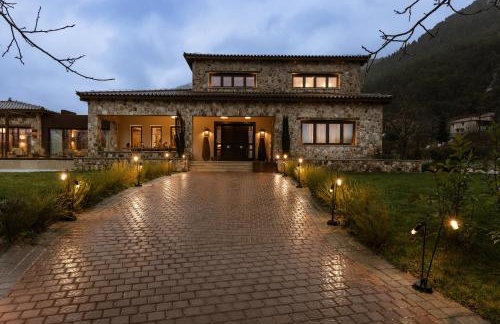 HERMEA Grand Mountain Villa & Spa , Worldwide Interior Design Award Winner - Foto 5