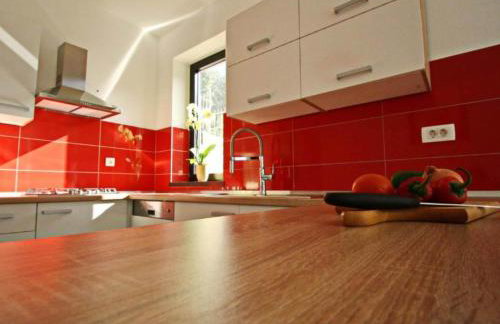 Beachfront Luxury Villa with Private Pool & Stunning Sea Views - Photo 3