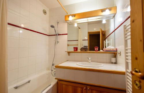 Ours Blanc #4 - 3 guests - Ski in - Ski out - Foto 15