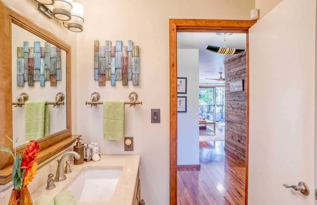 Tropical & Serene Garden Vistas - Photo 35