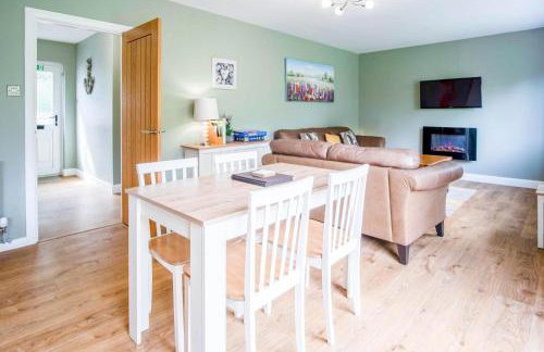 Marshmallow - 2 Bedroom Cottage - Oxwich - Foto 8