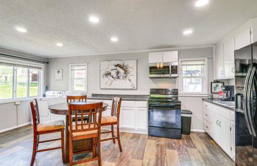 Wooded Cottage with Fire Pit and Boat Parking - Foto 12