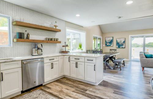 River Refresh - Waterfront with Spa on Placid Bay Luxury Vacation Rental by B Michaels Escapes - Foto 6