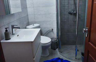 Anastasia's Corner - Photo 10