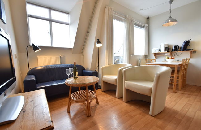 Family Apartment on Large Estate in Bergen aan Zee near Dunes & Beach - Photo 16