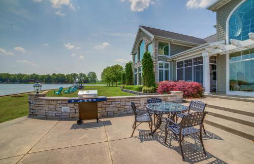 Jackson Lakefront Getaway: Boat Dock, Porch, Patio - Photo 2