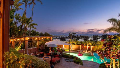 Luxury Bayview Oasis • Pool Spa Games Views - Foto 2, Other