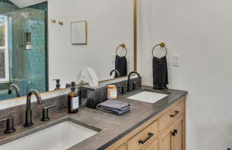 Cozy A-Frame Retreat - Hot Tub, Forest Views - Photo 30