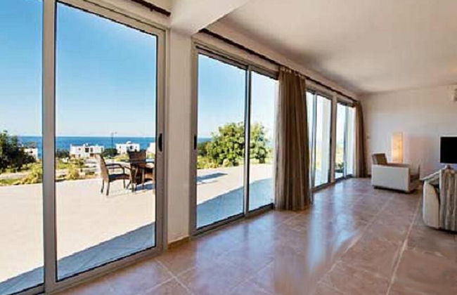 Sunny Villa, a Perfect Spacious Villa With Private Pool, Wifi & Ac in all Rooms - Foto 7